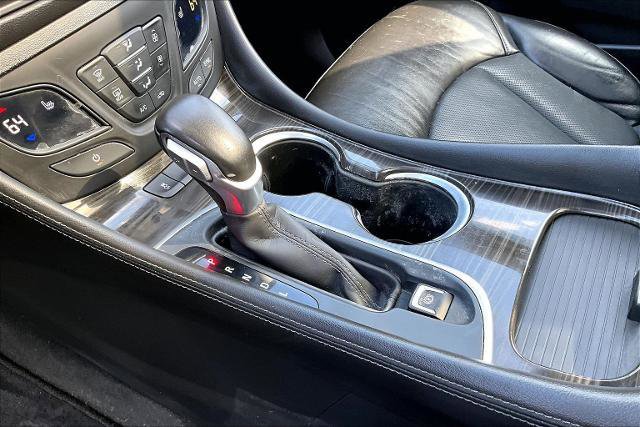 Used 2020 Buick Envision Essence w/ Experience Buick Package image 18