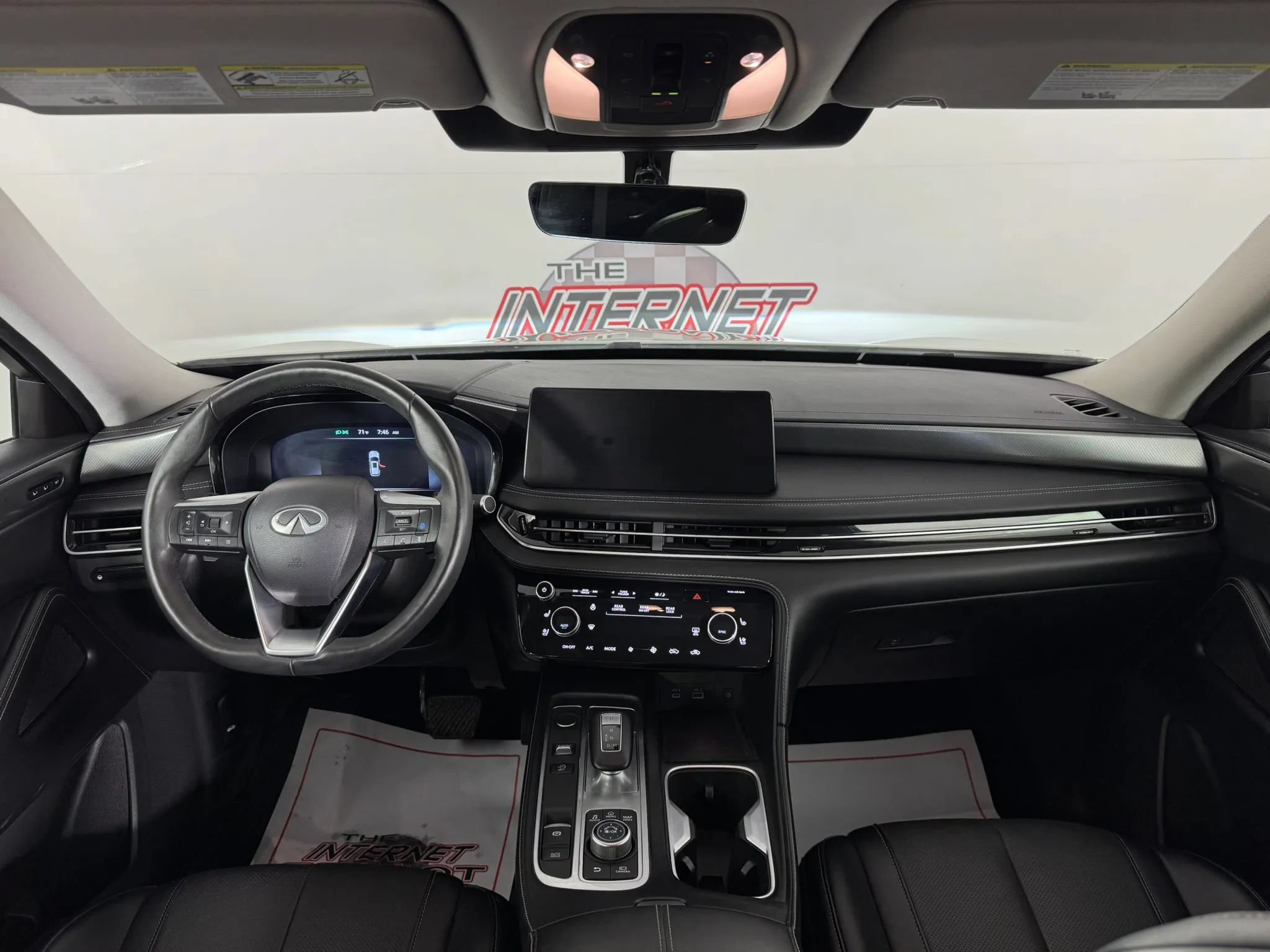 Used 2024 INFINITI QX60 Luxe AWD/4WD image 11