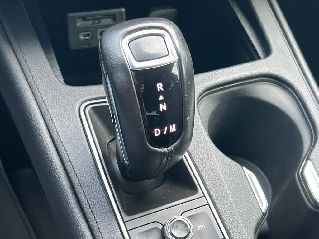 Certified 2019 Cadillac XT4 Sport AWD/4WD image 28
