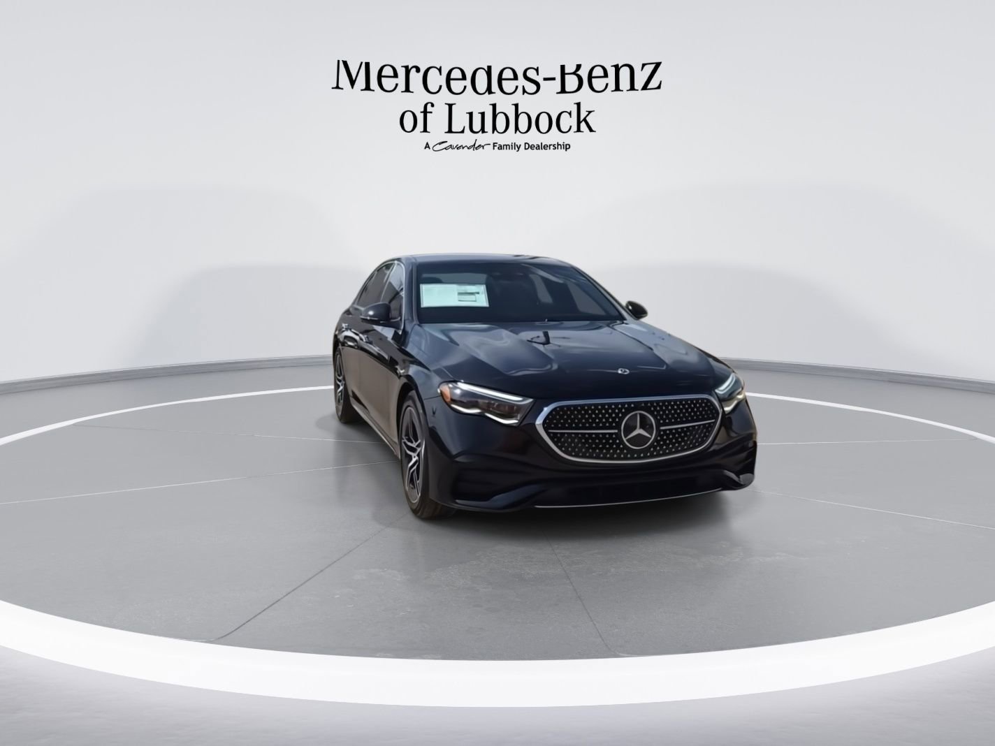 New 2025 Mercedes-Benz E 350 4MATIC Sedan image 2