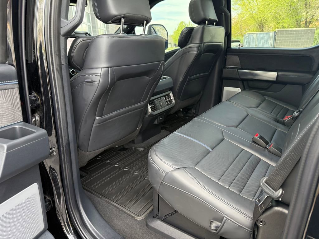 Used 2025 Ford F350 Platinum image 35