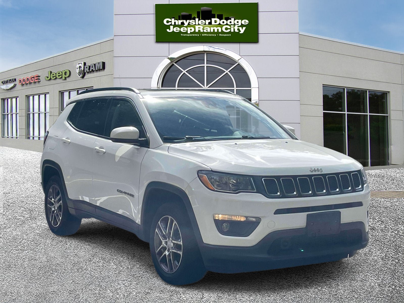 Used 2020 Jeep Compass Latitude AWD/4WD image 4