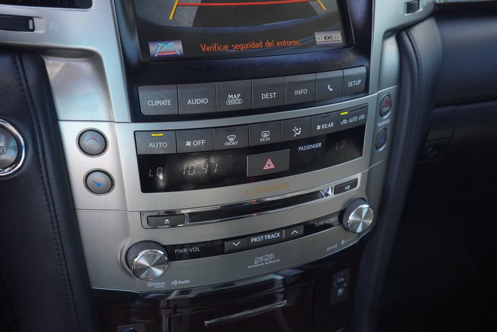 Used 2014 Lexus LX 570 4WD w/ Luxury Package image 25