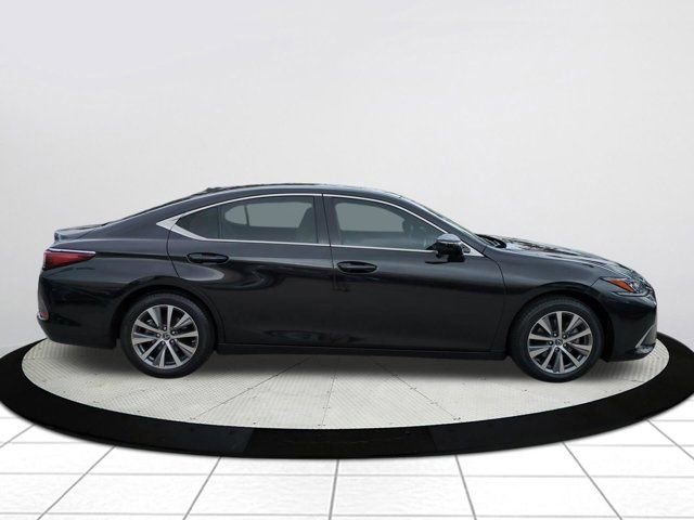 Certified 2021 Lexus ES 350 w/ Accessory Package FWD image 3