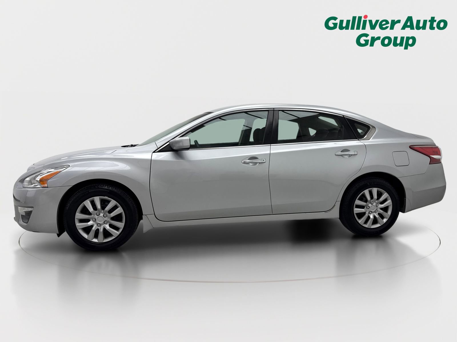 Used 2013 Nissan Altima 2.5 S FWD image 3