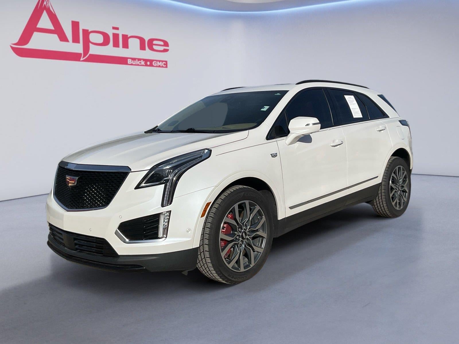Certified 2023 Cadillac XT5 Sportv w/ Platinum Package AWD/4WD image 1