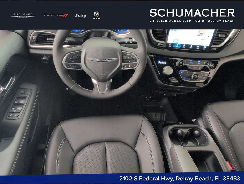 New 2026 Chrysler Voyager LX FWD image 8