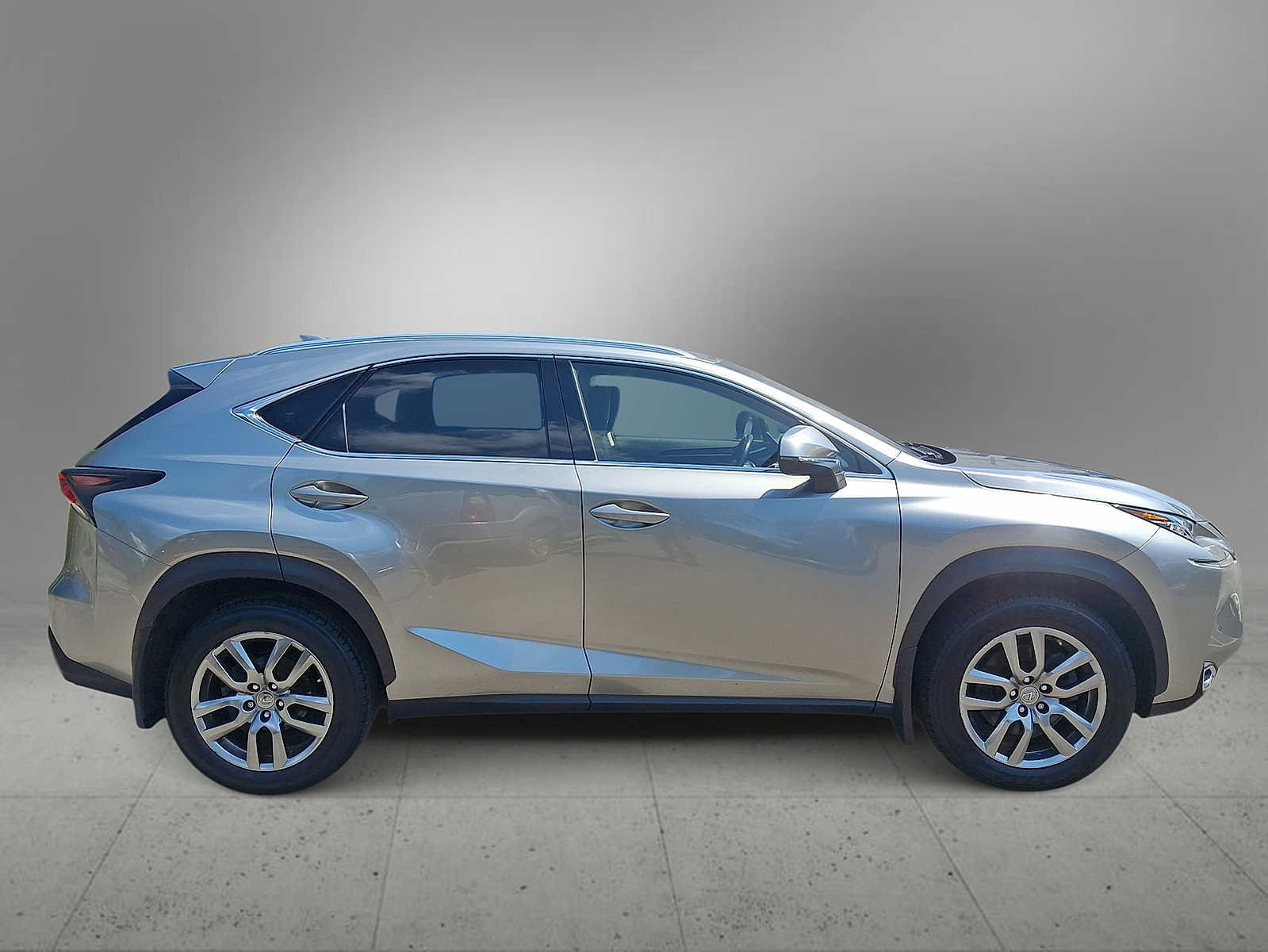 Used 2016 Lexus NX 200t AWD w/ Luxury Package image 9