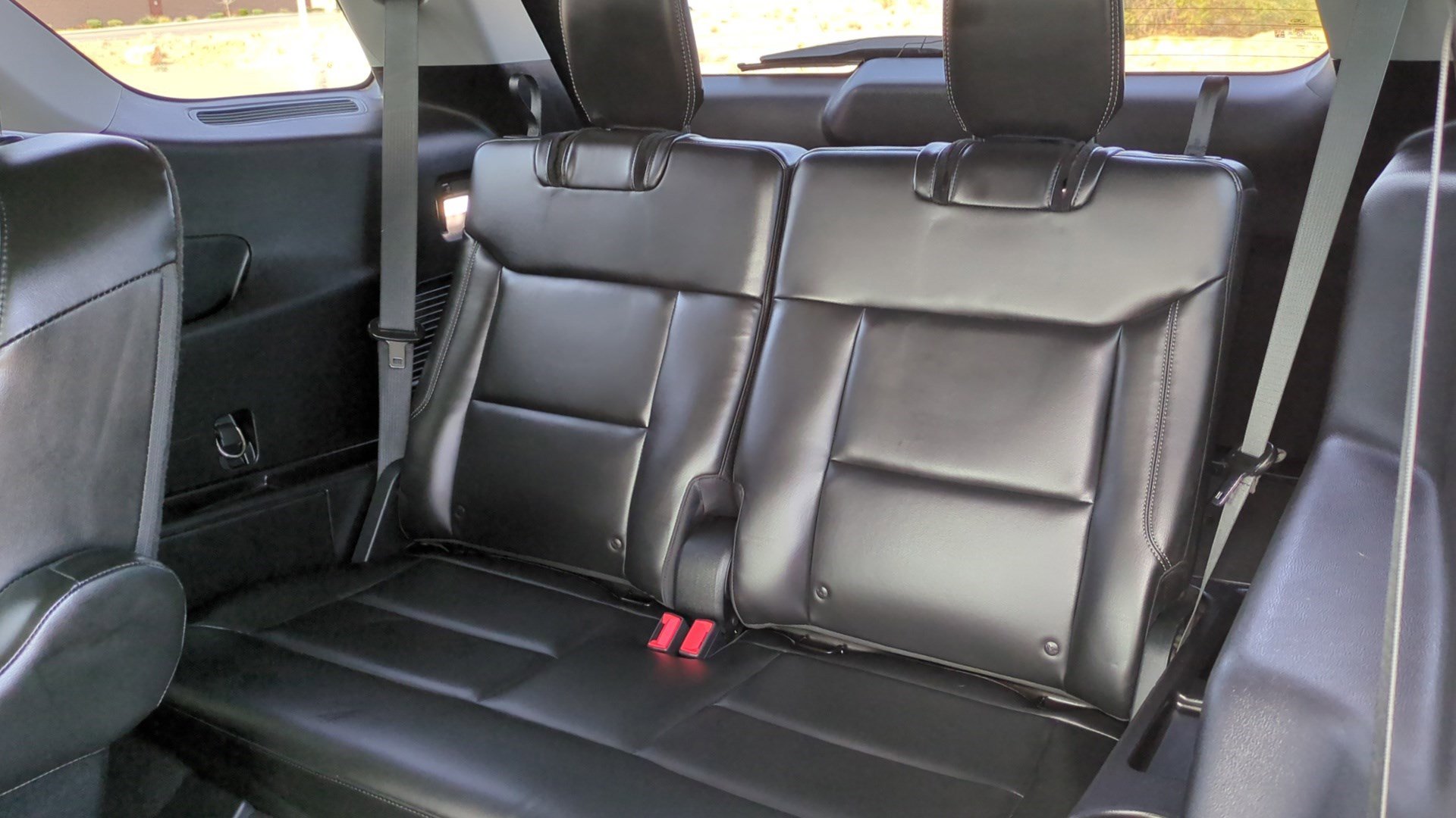 Used 2021 Ford Explorer XLT w/ Equipment Group 202A image 35