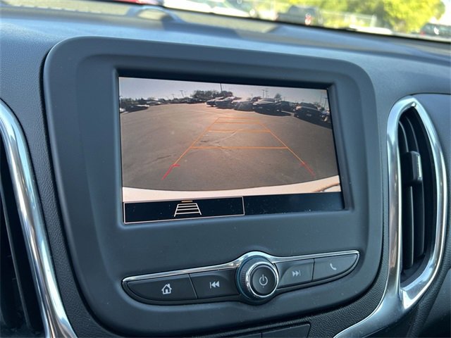 Used 2023 Chevrolet Equinox LT image 21