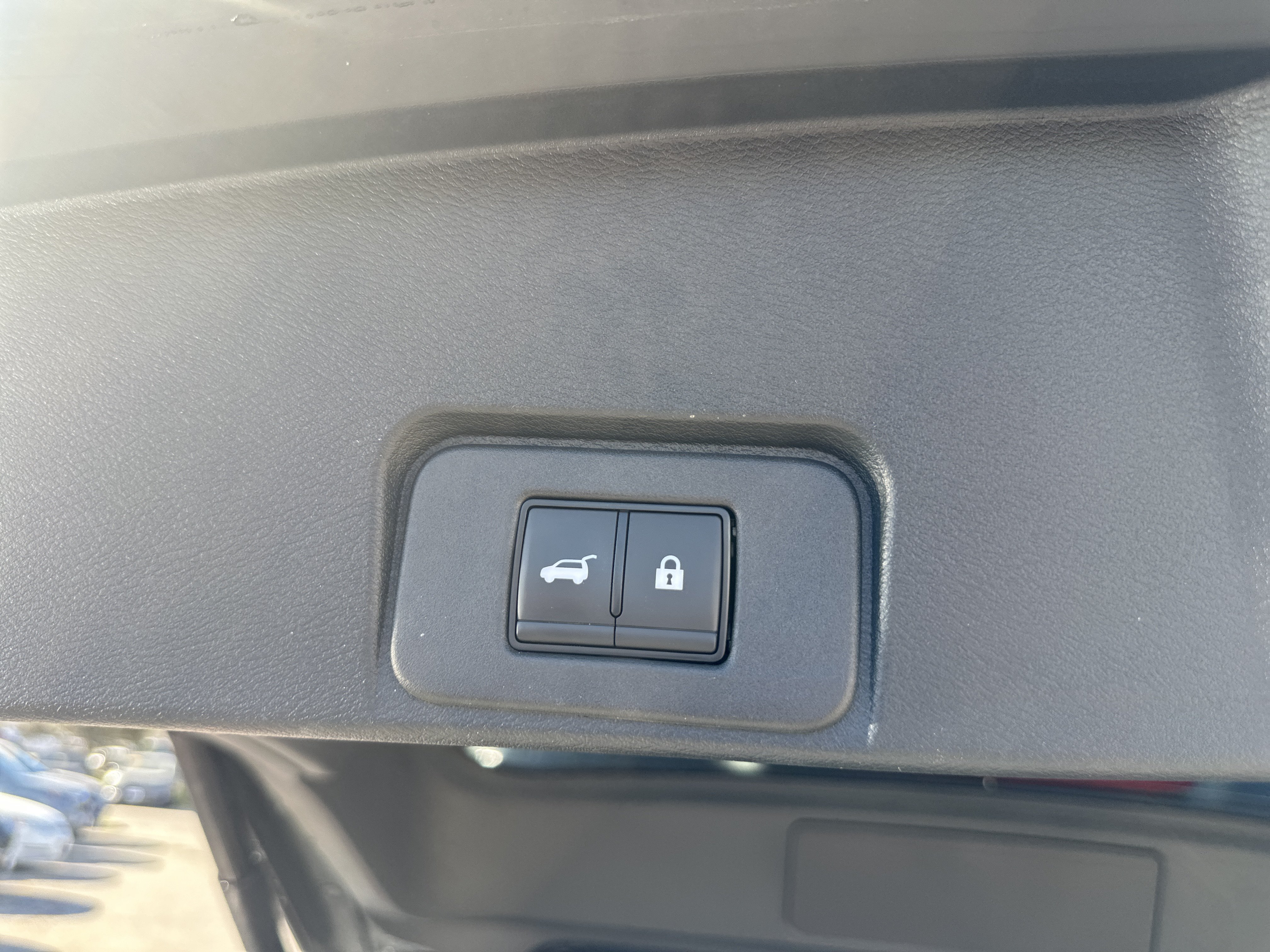 Used 2026 Nissan Rogue Platinum w/ Platinum Premium Package AWD/4WD image 11