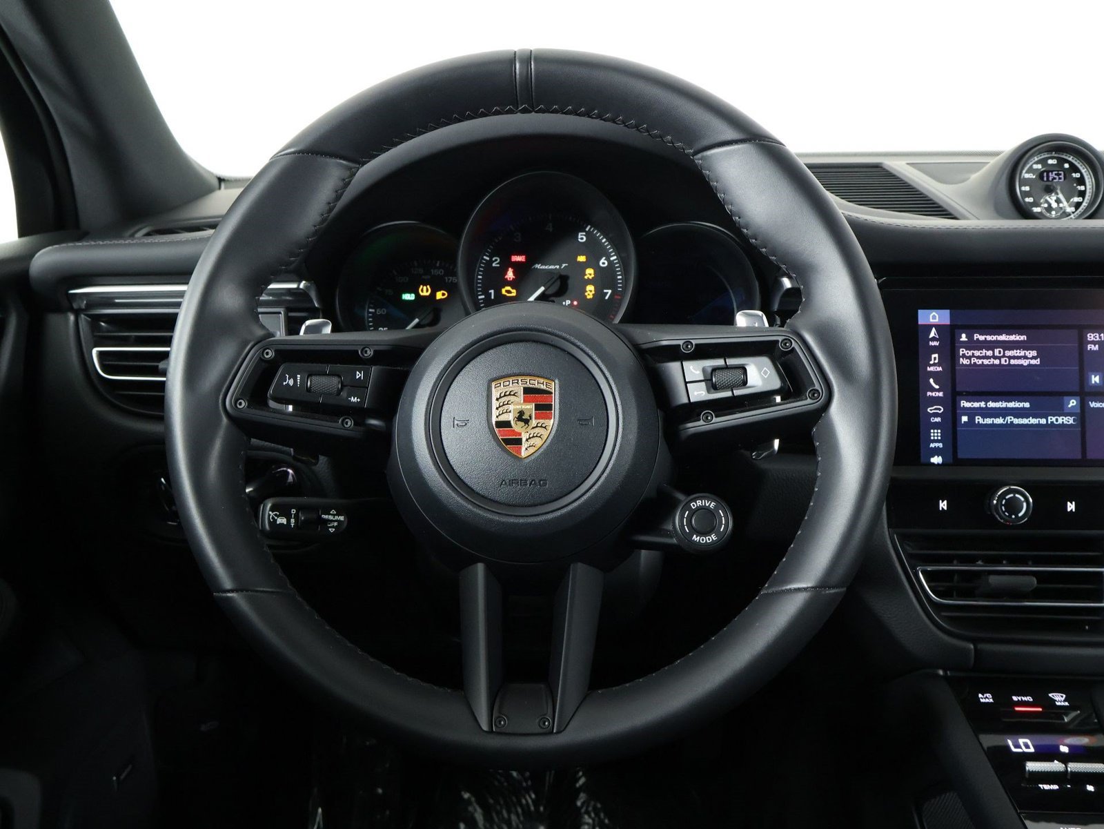 Certified 2026 Porsche Macan Turbo AWD/4WD image 12