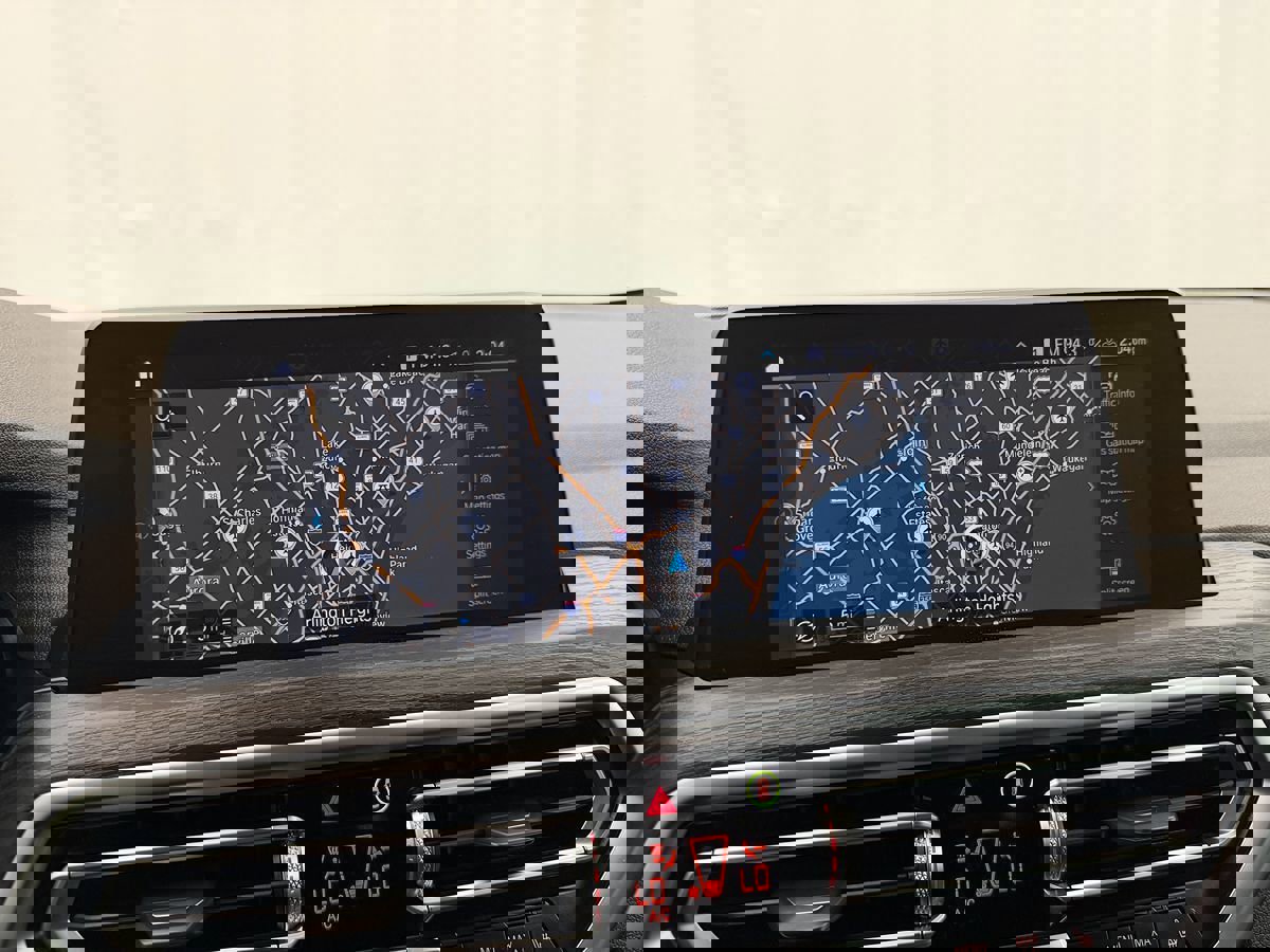 Used 2024 BMW X3 xDrive30i w/ Convenience Package image 23