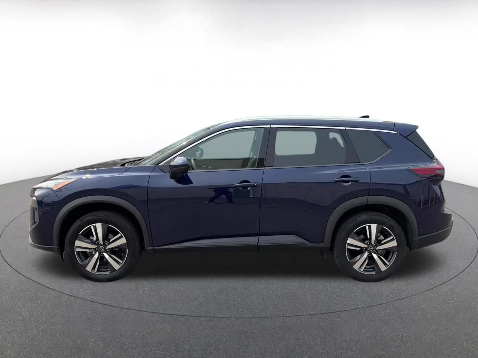 Used 2026 Nissan Rogue SL AWD/4WD image 10