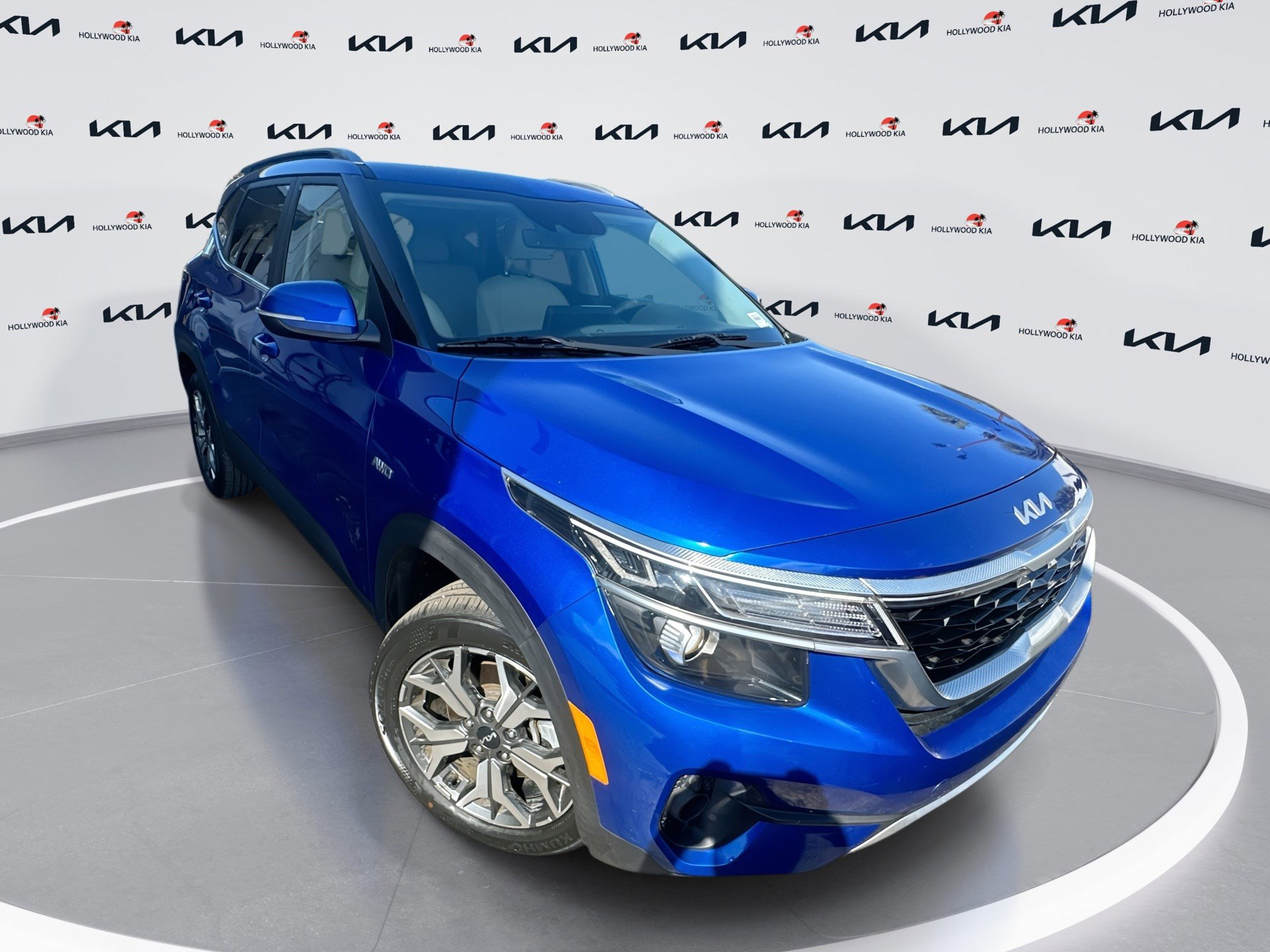 Used 2023 Kia Seltos EX