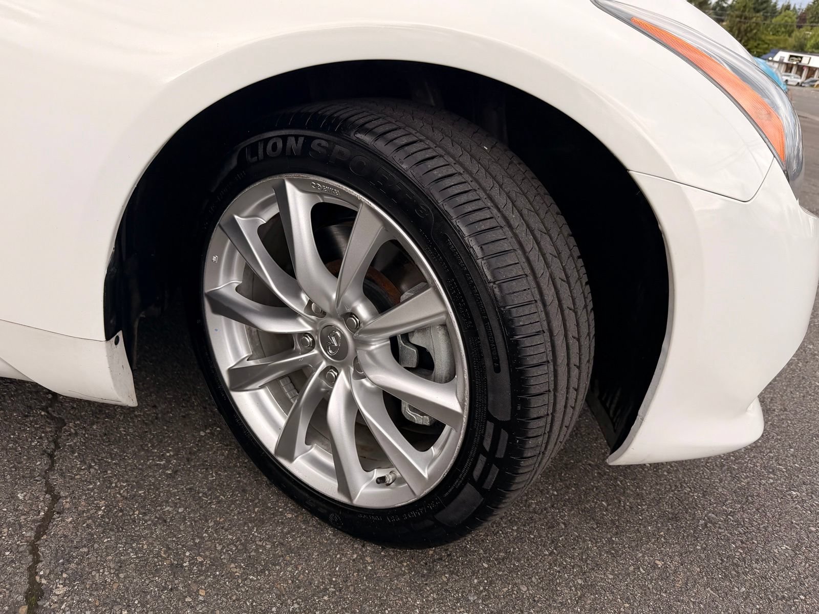 Used 2011 INFINITI G37 Journey w/ Premium Pkg RWD image 4