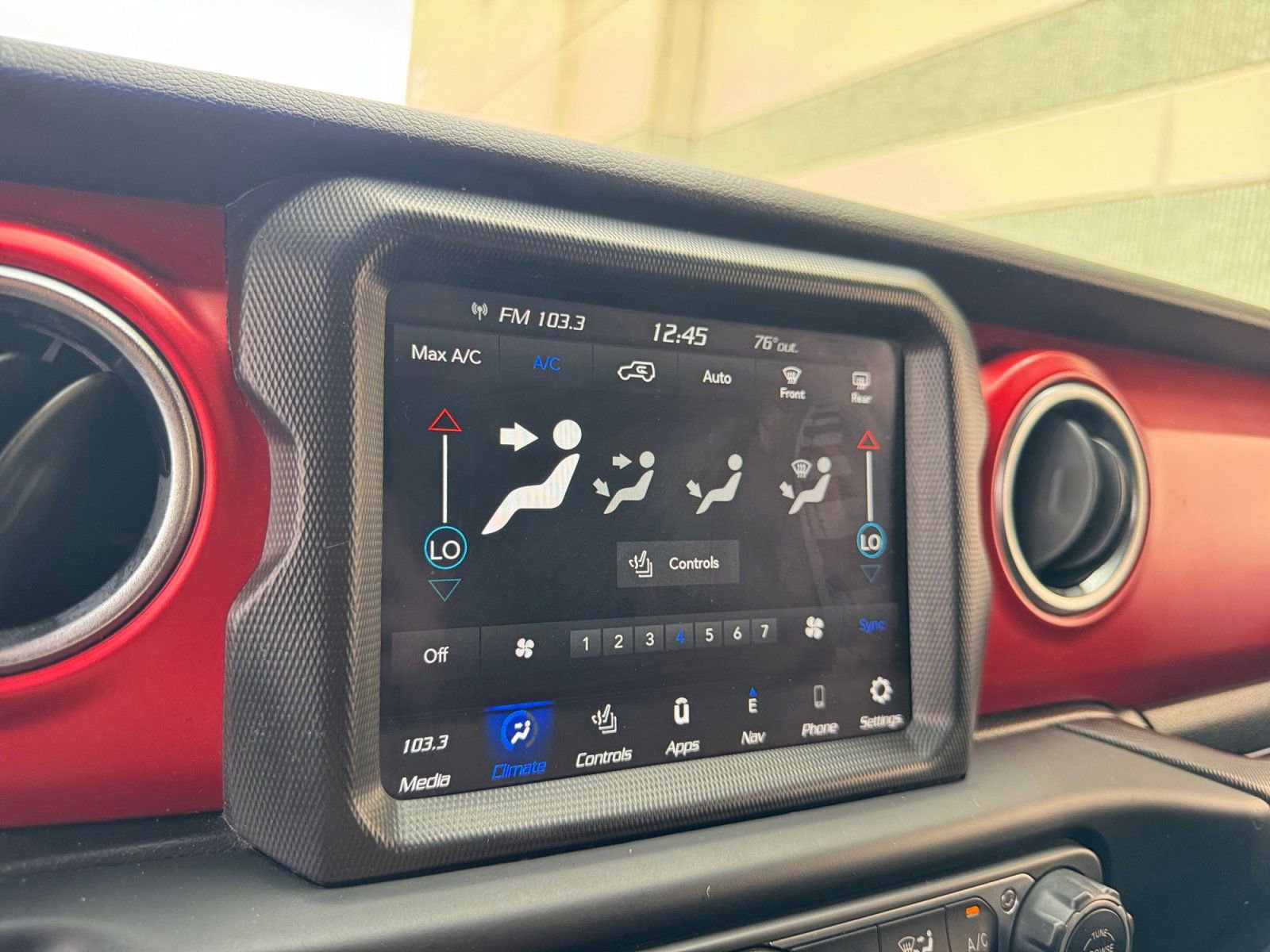 Used 2021 Jeep Wrangler Unlimited Rubicon image 16