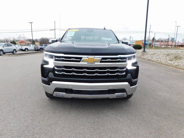 Used 2023 Chevrolet Silverado 1500 LTZ w/ Technology Package image 12