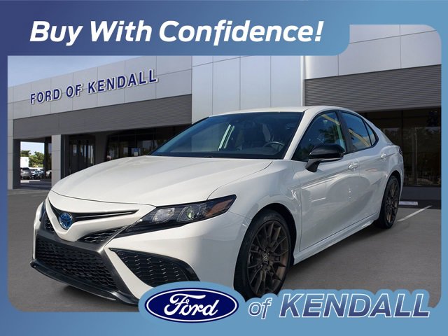 Used 2023 Toyota Camry SE