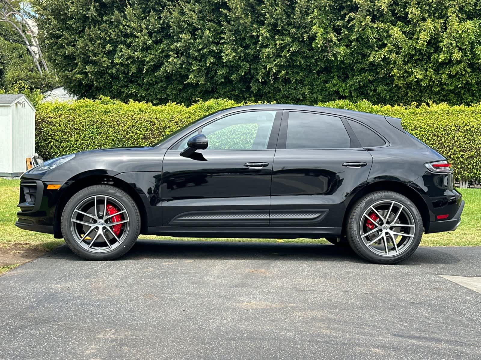 New 2026 Porsche Macan S AWD/4WD image 2