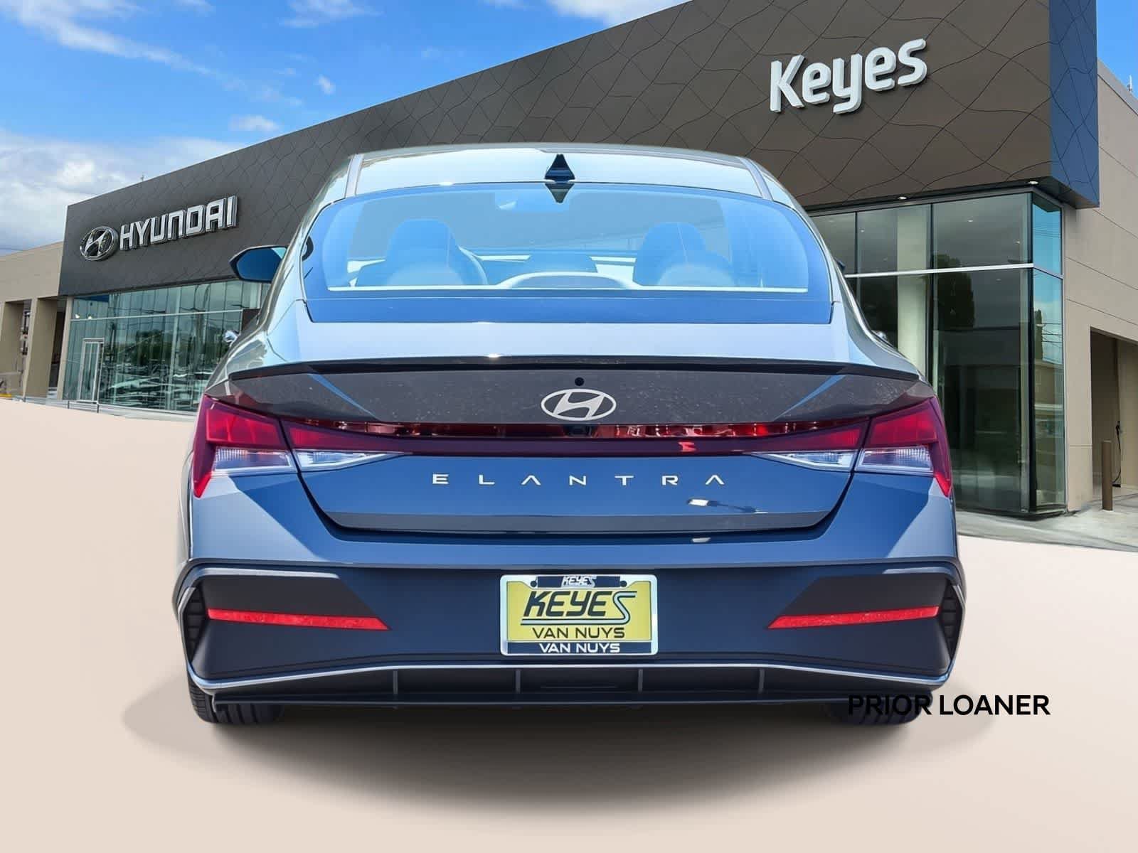 Certified 2026 Hyundai Elantra Sport FWD image 6