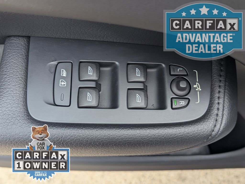 Used 2021 Volvo XC60 T5 Momentum w/ Advanced Package FWD image 20