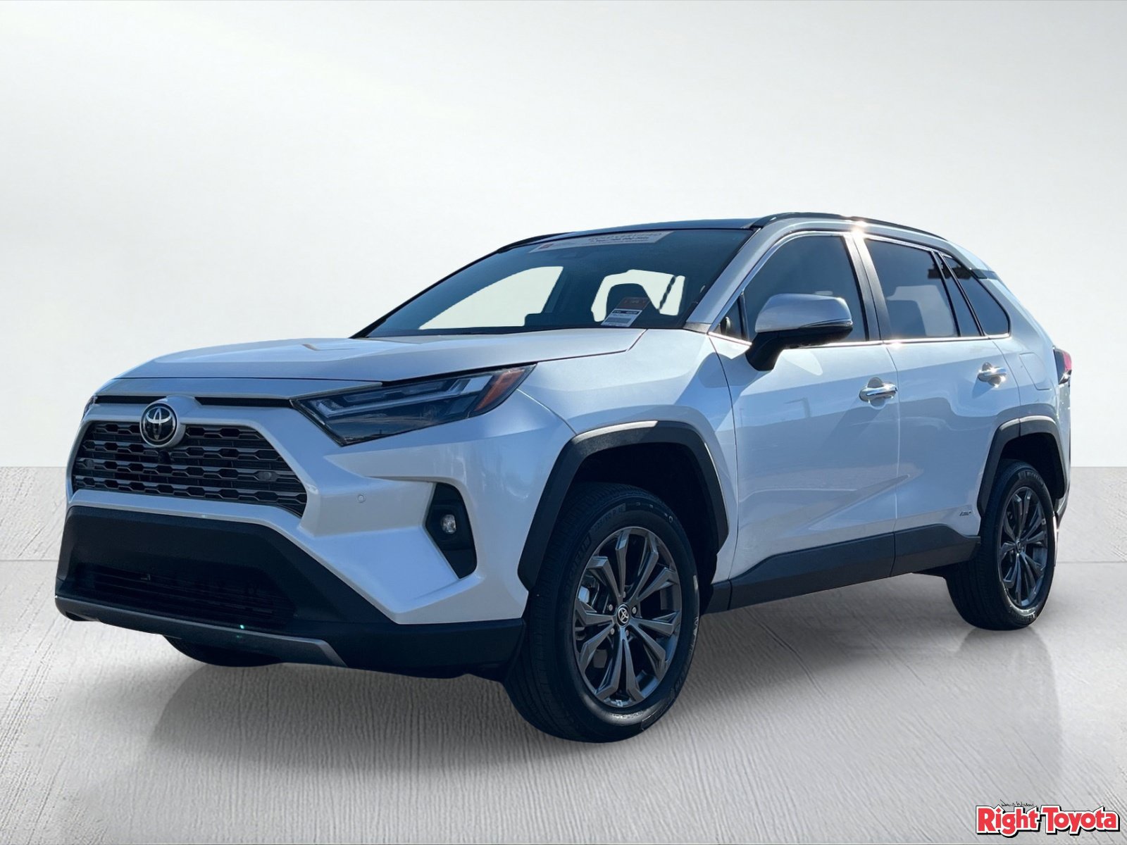 Certified 2025 Toyota RAV4 Limited w/ Advanced Technology Package AWD/4WD image 2