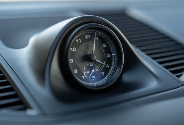 Used 2024 Porsche Macan T w/ Premium Plus Package image 37