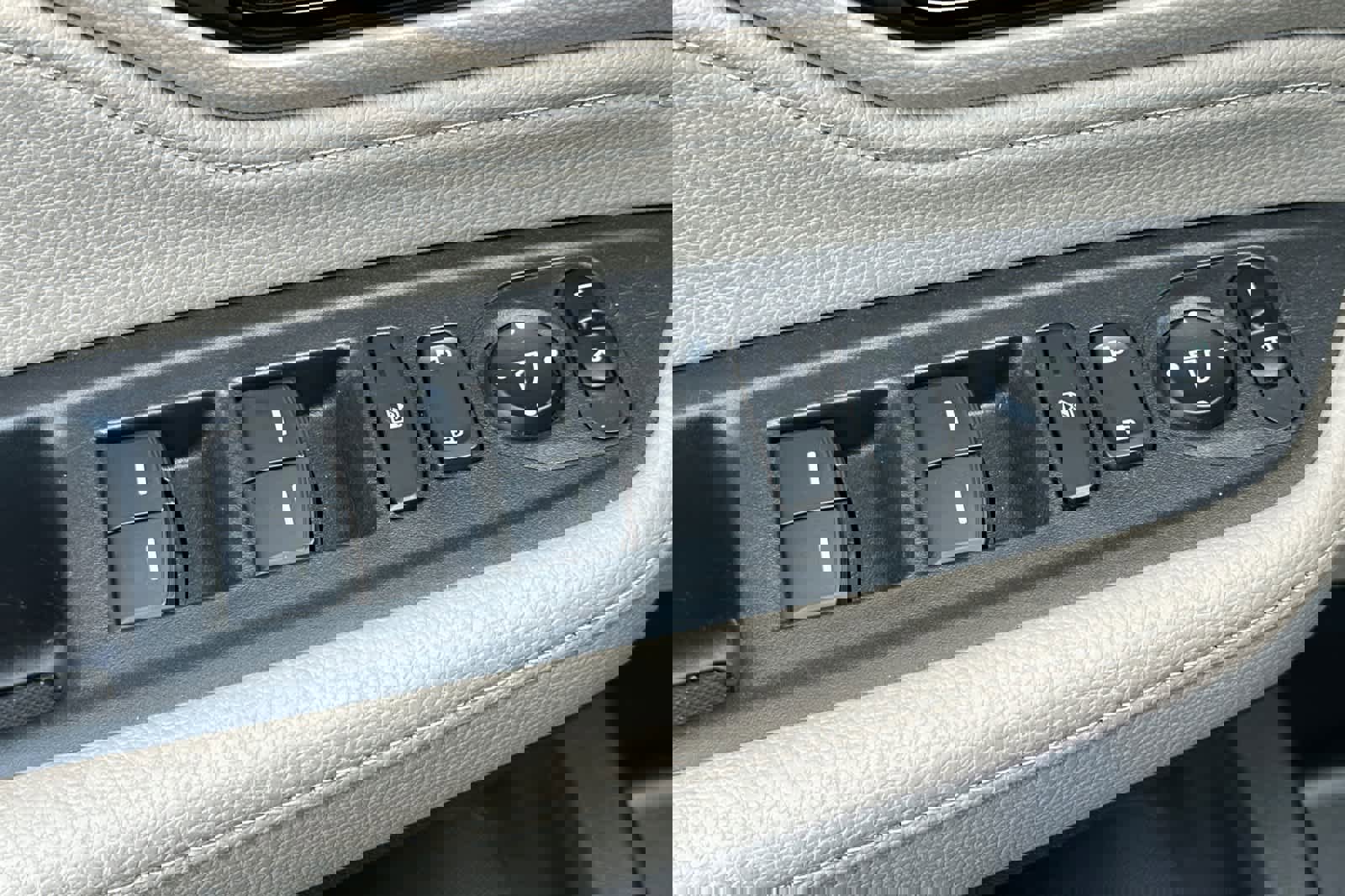 Used 2023 Honda Odyssey Touring image 13