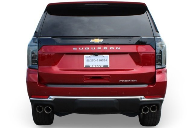 Used 2025 Chevrolet Suburban Premier image 6