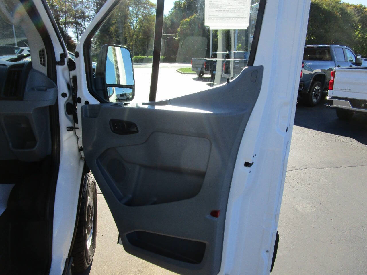 Used 2018 Ford Transit 350 148 Low Roof image 17