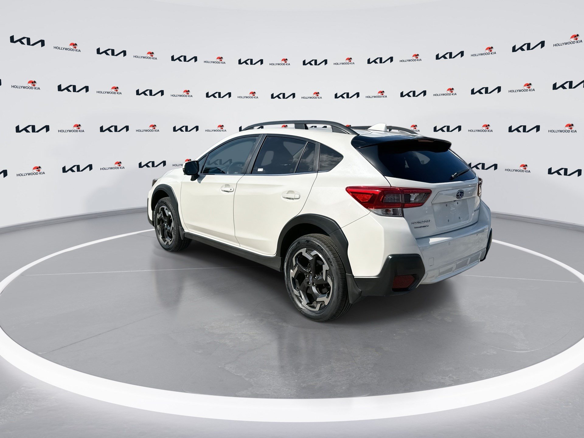 Used 2023 Subaru Crosstrek 2.5i Limited AWD/4WD image 6
