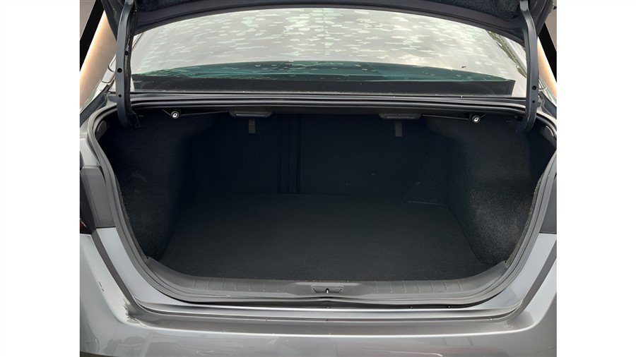 Used 2019 Nissan Altima 2.5 SL FWD image 27