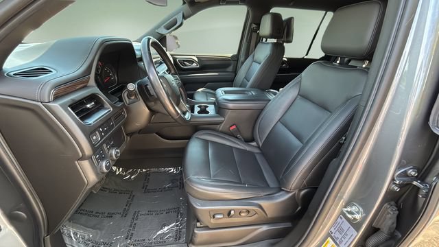 Used 2021 Chevrolet Tahoe Z71 w/ Rear Media and Nav Package AWD/4WD image 18
