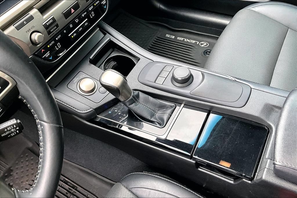 Used 2018 Lexus ES 350 w/ Accessory Package 2 FWD image 18