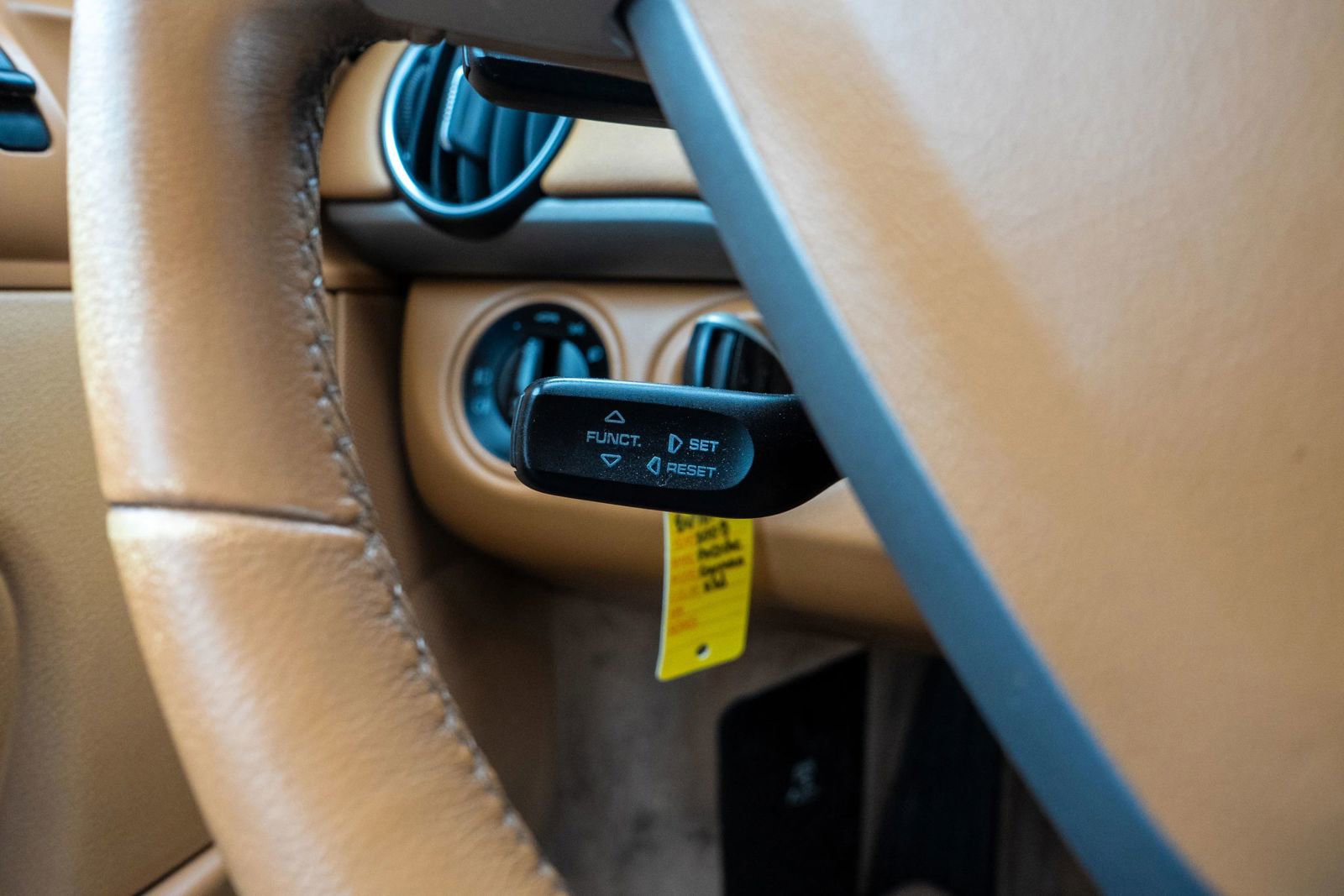 Used 2008 Porsche Cayman RWD image 27