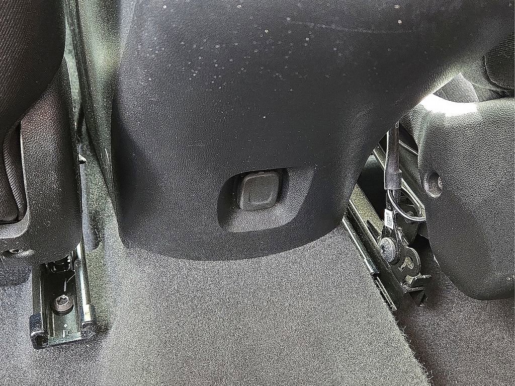 Used 2020 Chevrolet Malibu LS w/ Driver Confidence Package II image 16