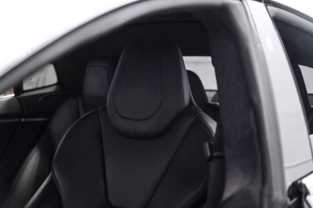 Used 2018 Tesla Model S 75D image 36