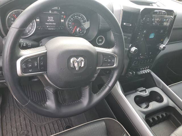Used 2023 RAM 1500 Laramie AWD/4WD image 18