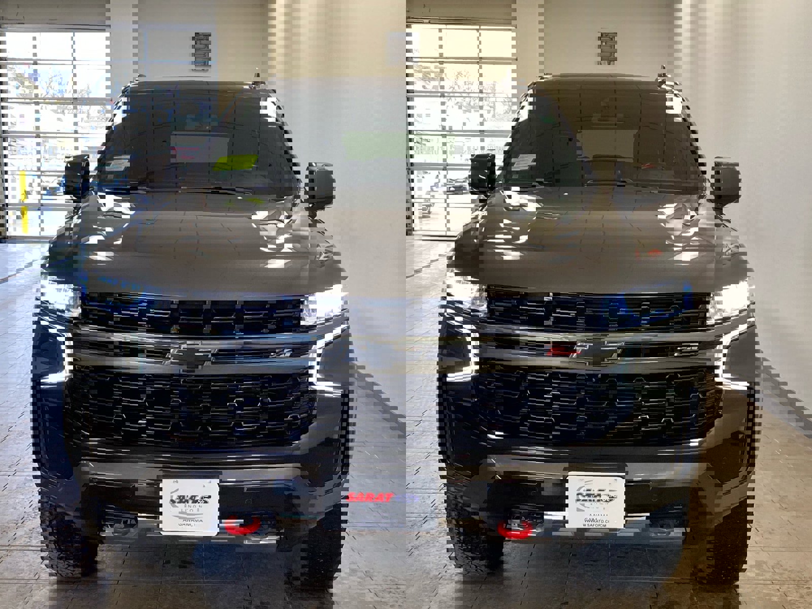 Used 2021 Chevrolet Tahoe Z71 w/ Z71 Signature Package image 3