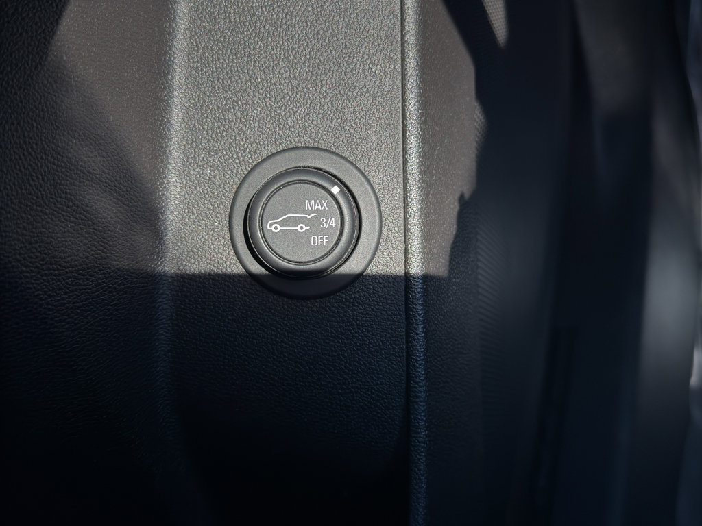 Used 2019 Chevrolet Equinox LT image 19