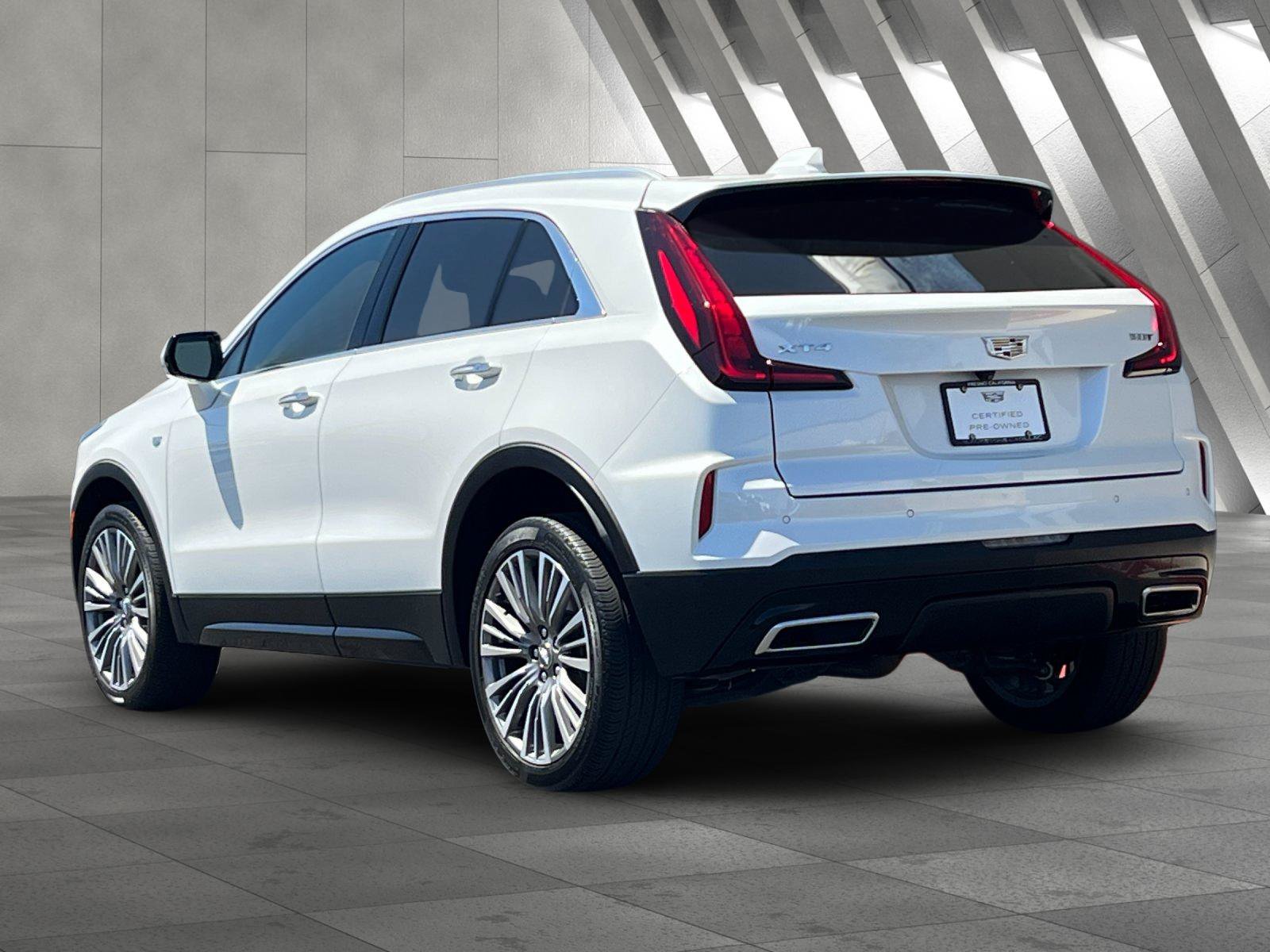 Certified 2024 Cadillac XT4 Premium Luxury FWD image 6