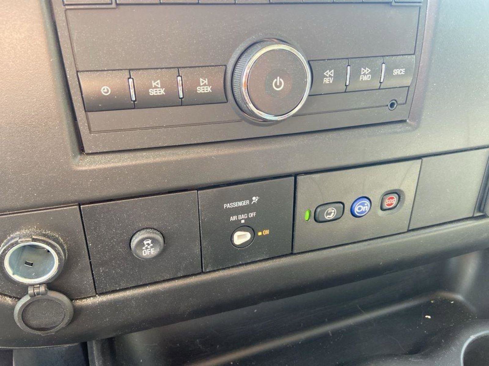 New 2025 Chevrolet Express 3500 w/ Power Convenience Package RWD image 13