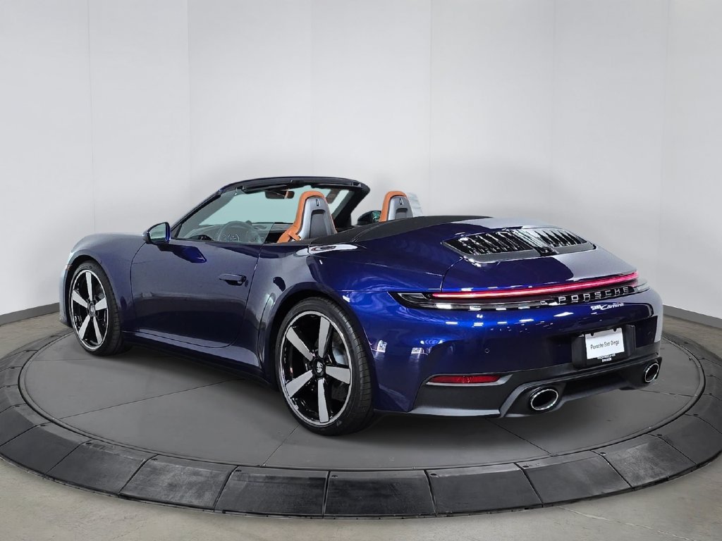 New 2026 Porsche 911 Carrera RWD image 3