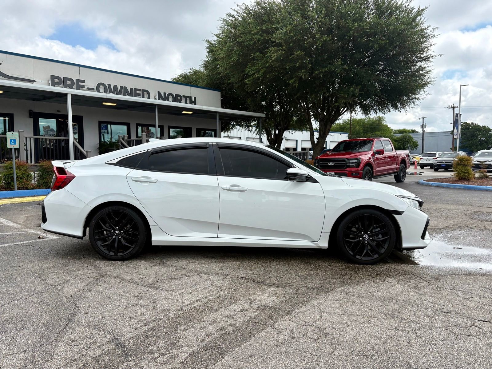 Used 2020 Honda Civic Si image 2