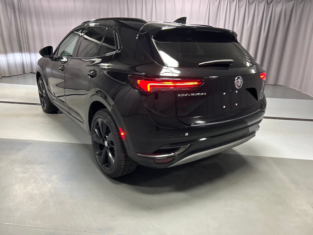 Used 2021 Buick Envision Essence w/ Technology Package I FWD image 5