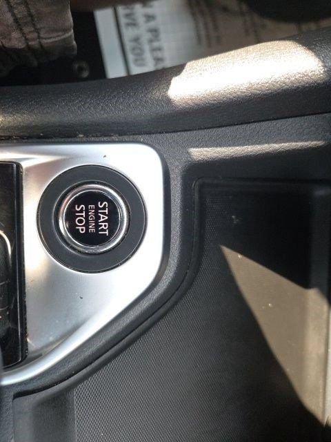 Used 2025 Nissan Sentra SV FWD image 19