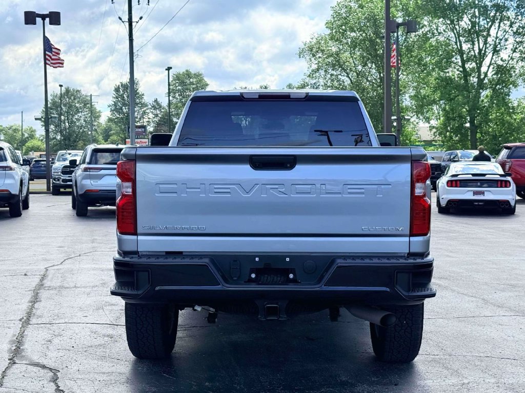 Used 2024 Chevrolet Silverado 2500 Custom w/ Snow Plow Prep/Camper Package AWD/4WD image 10