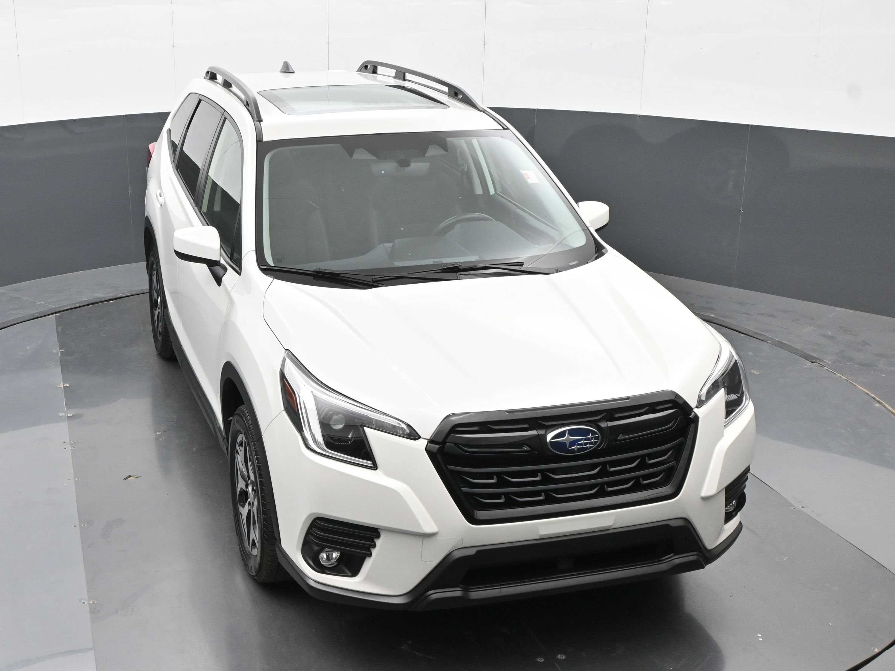 Used 2024 Subaru Forester Premium AWD/4WD image 38