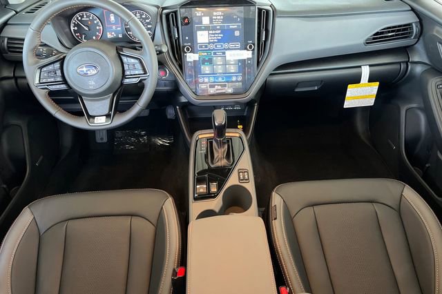 Used 2025 Subaru Crosstrek 2.5i Limited w/ Crosstrek Mirror Package image 11